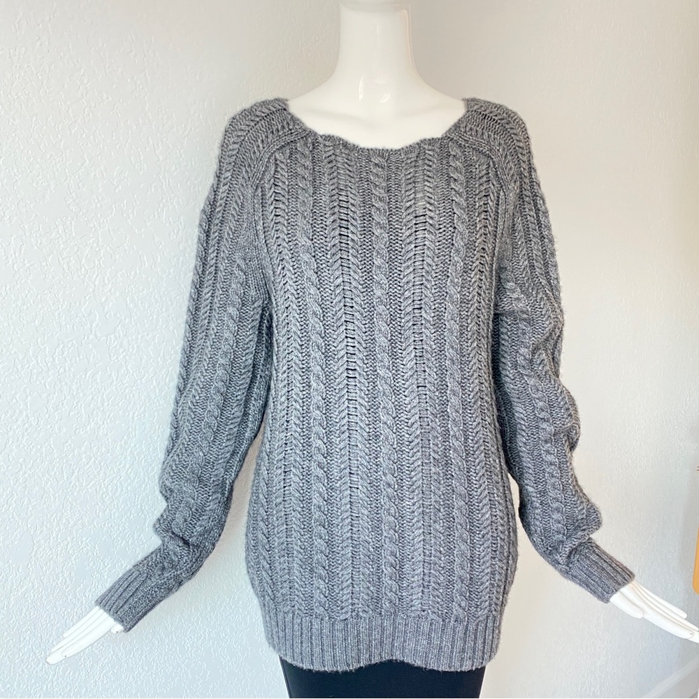 Vince gray oversized wool cashmere sweater